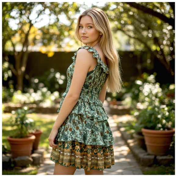 Scandal Italy Women’s Calypso Dress. Large - Picture 10 of 11